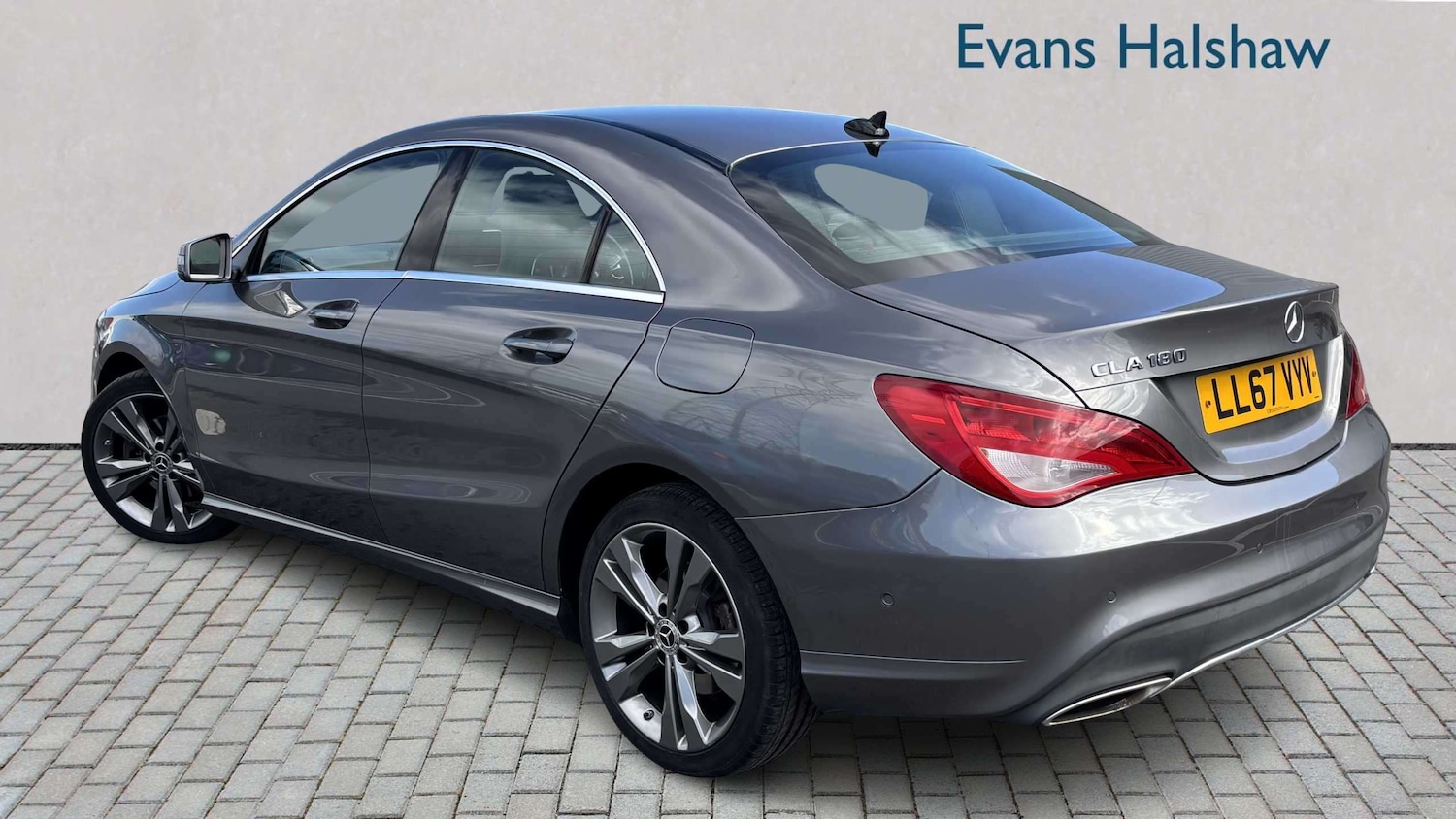 Used Mercedes-Benz CLA 2017 for sale - 78076771: Photo 2