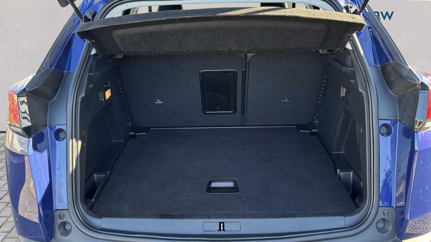 Used Peugeot 3008 2020 for sale - 76587558: Photo 8