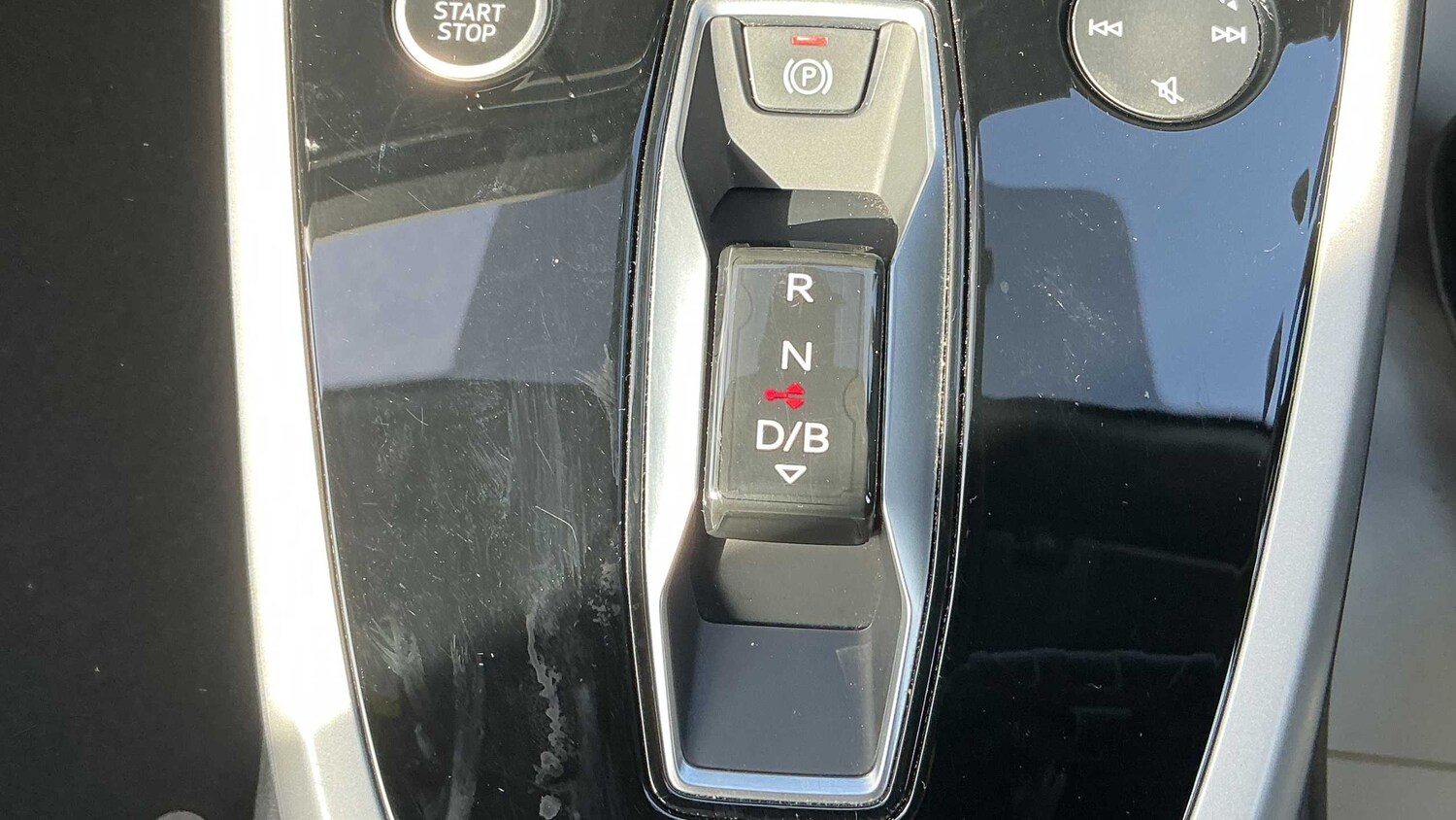 Used Audi Q4 e-tron 2023 for sale - 77885903: Photo 11