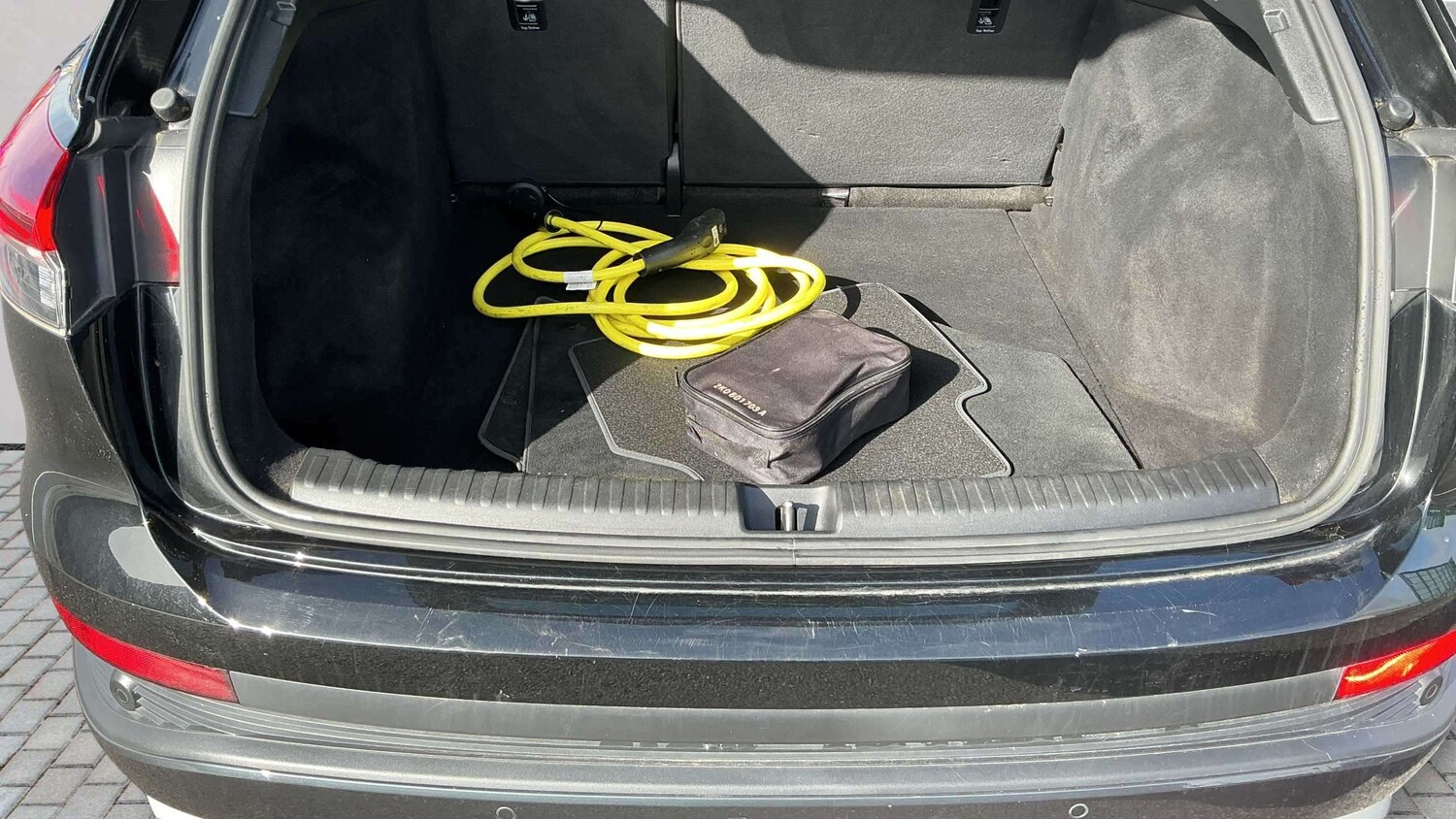 Used Audi Q4 e-tron 2023 for sale - 77885903: Photo 8