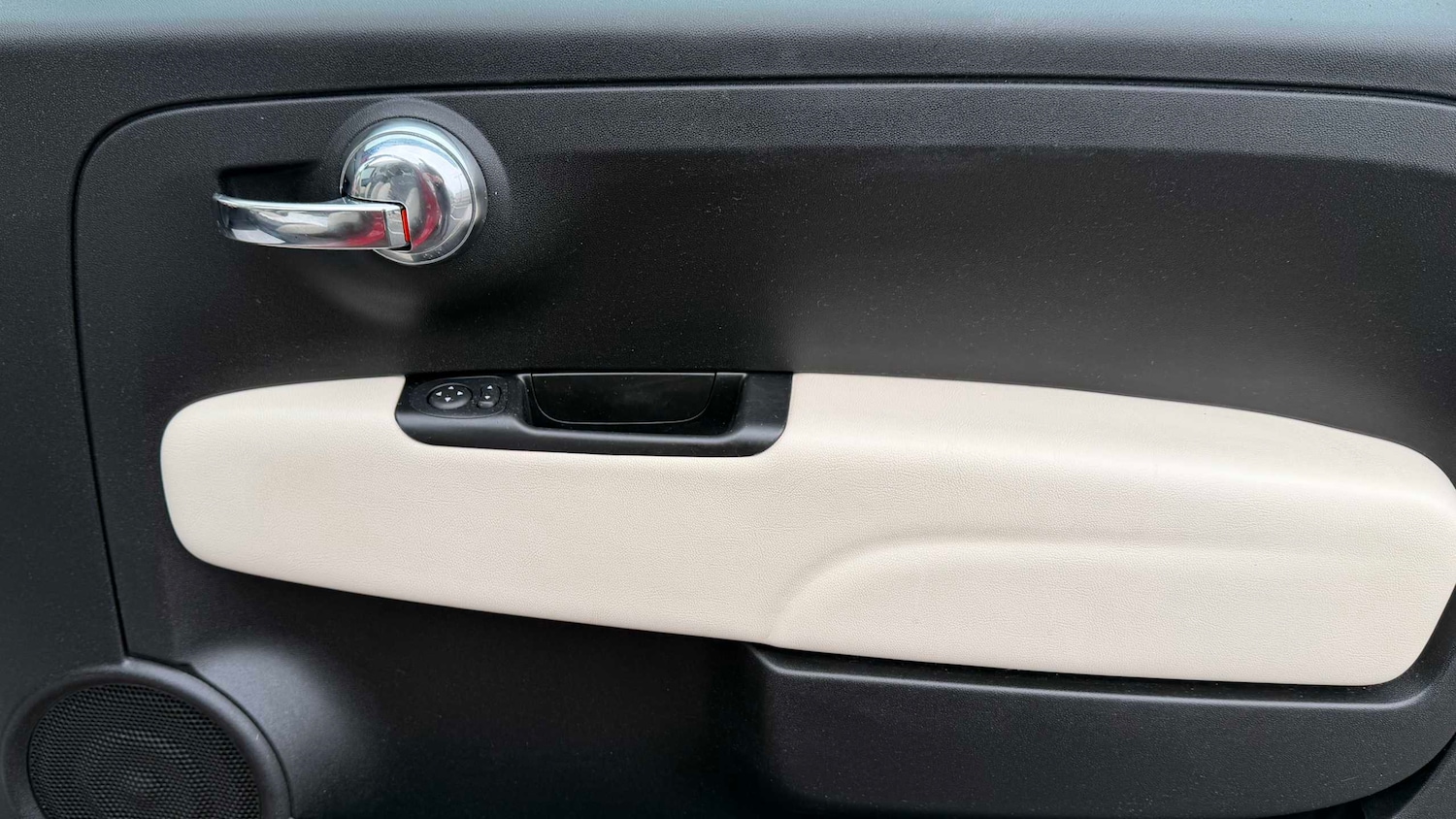 Used Fiat 500 2023 for sale - 77348123: Photo 11