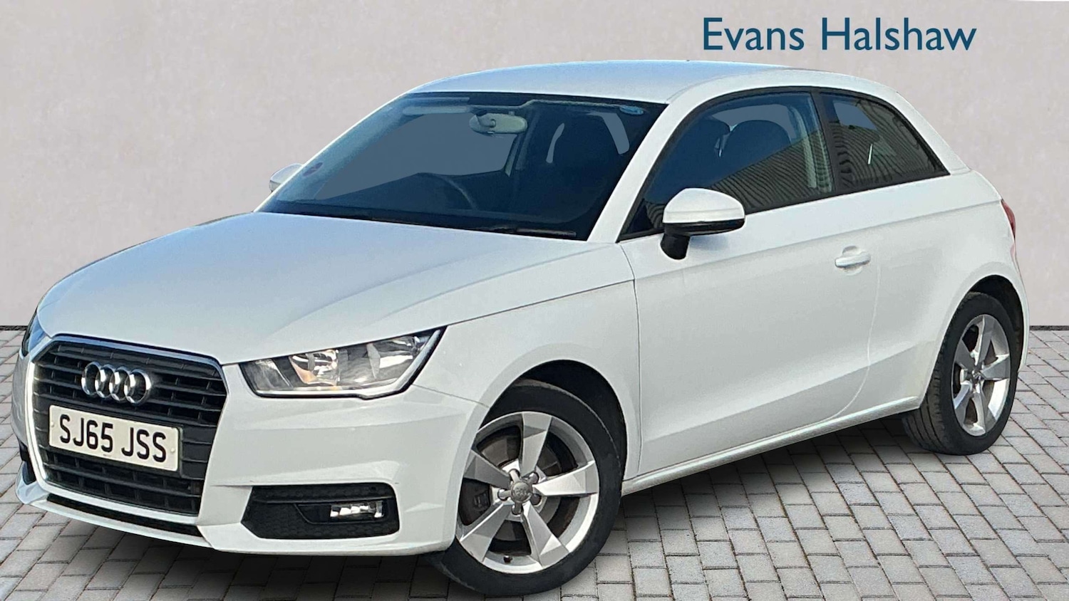 Used Audi A1 2015 for sale - 78104325: Photo 2