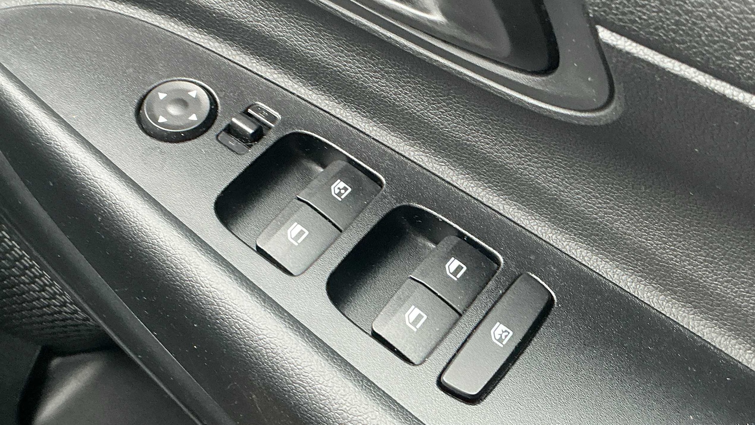 Used Hyundai i20 2022 for sale - 76272249: Photo 30