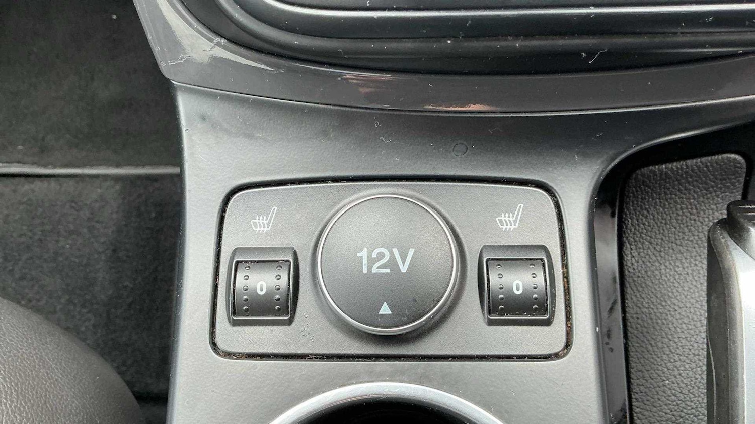 Used Ford Kuga 2014 for sale - 75813478: Photo 24