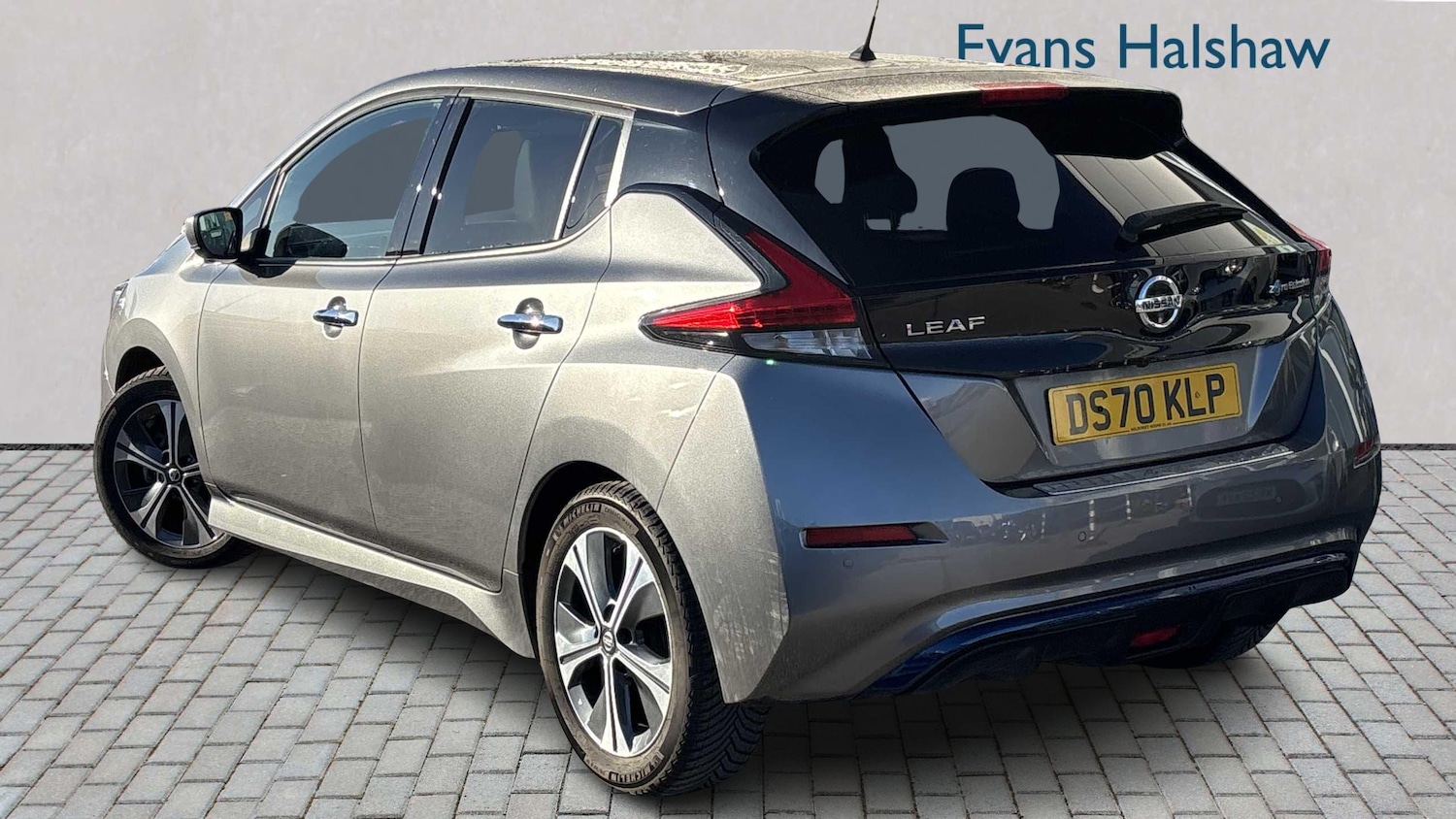 Used Nissan Leaf 2020 for sale - 76692112: Photo 3