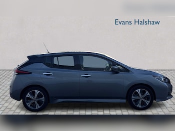 Used Nissan Leaf 2020 for sale - 76692112: Photo