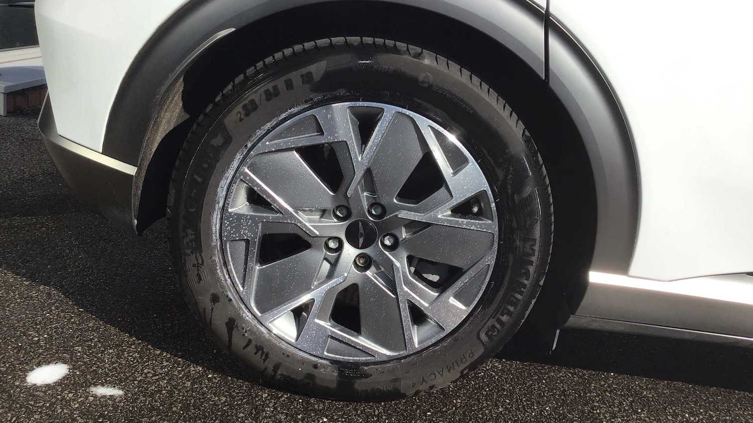 Used Genesis GV60 2023 for sale - 78052322: Photo 11