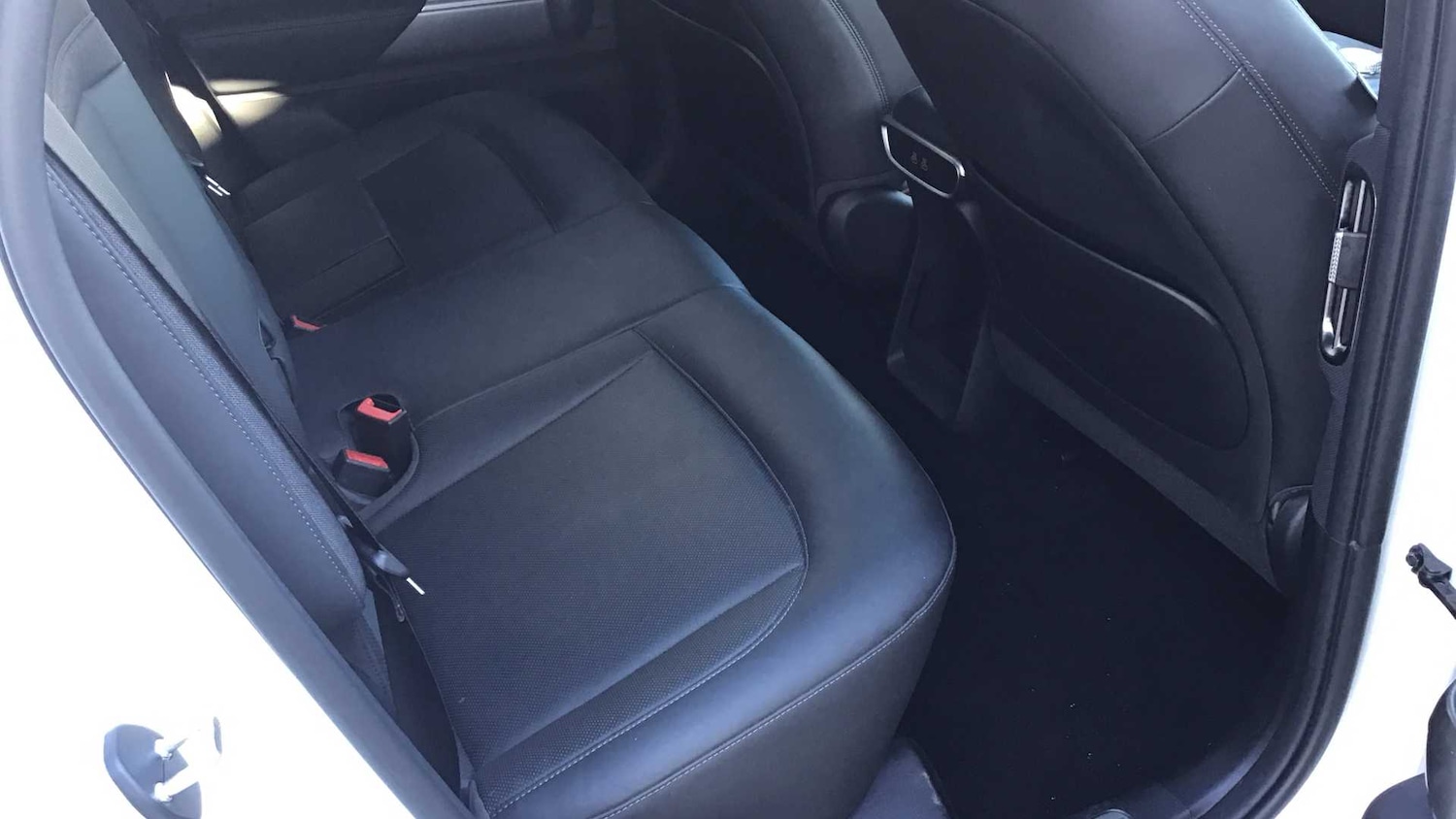 Used Genesis GV60 2023 for sale - 78052322: Photo 14