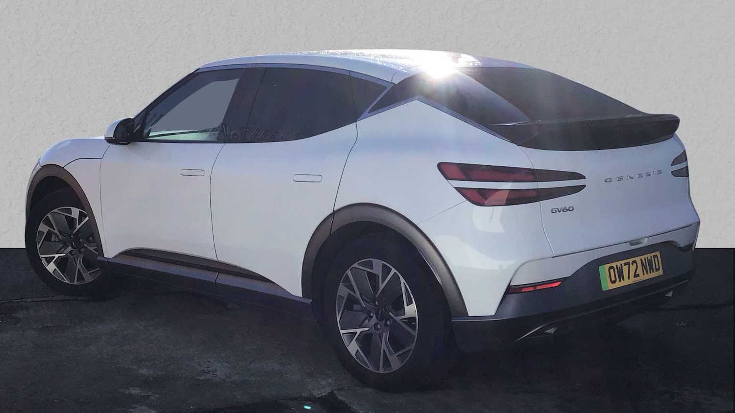 Used Genesis GV60 2023 for sale - 78052322: Photo 3