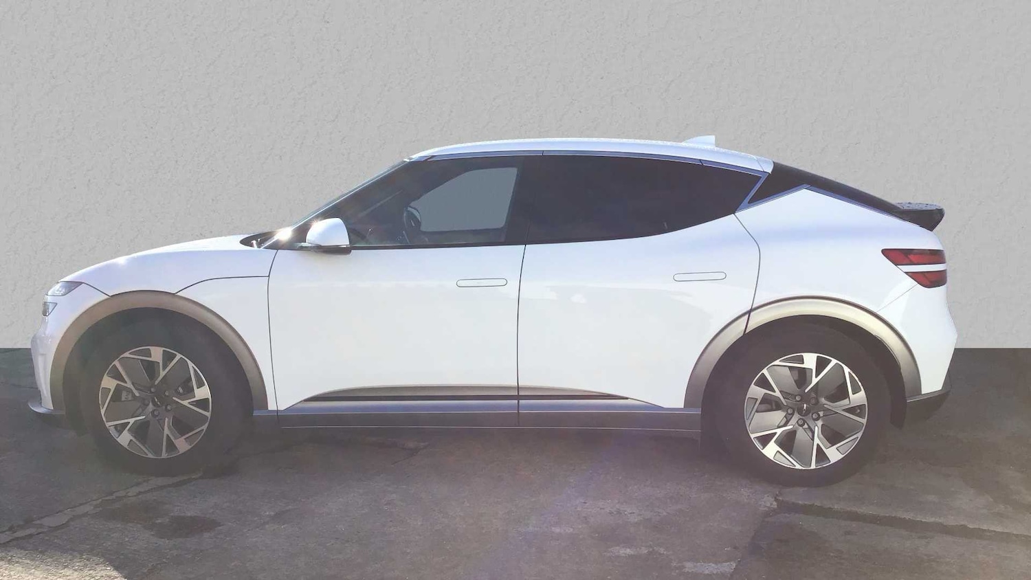 Used Genesis GV60 2023 for sale - 78052322: Photo 5