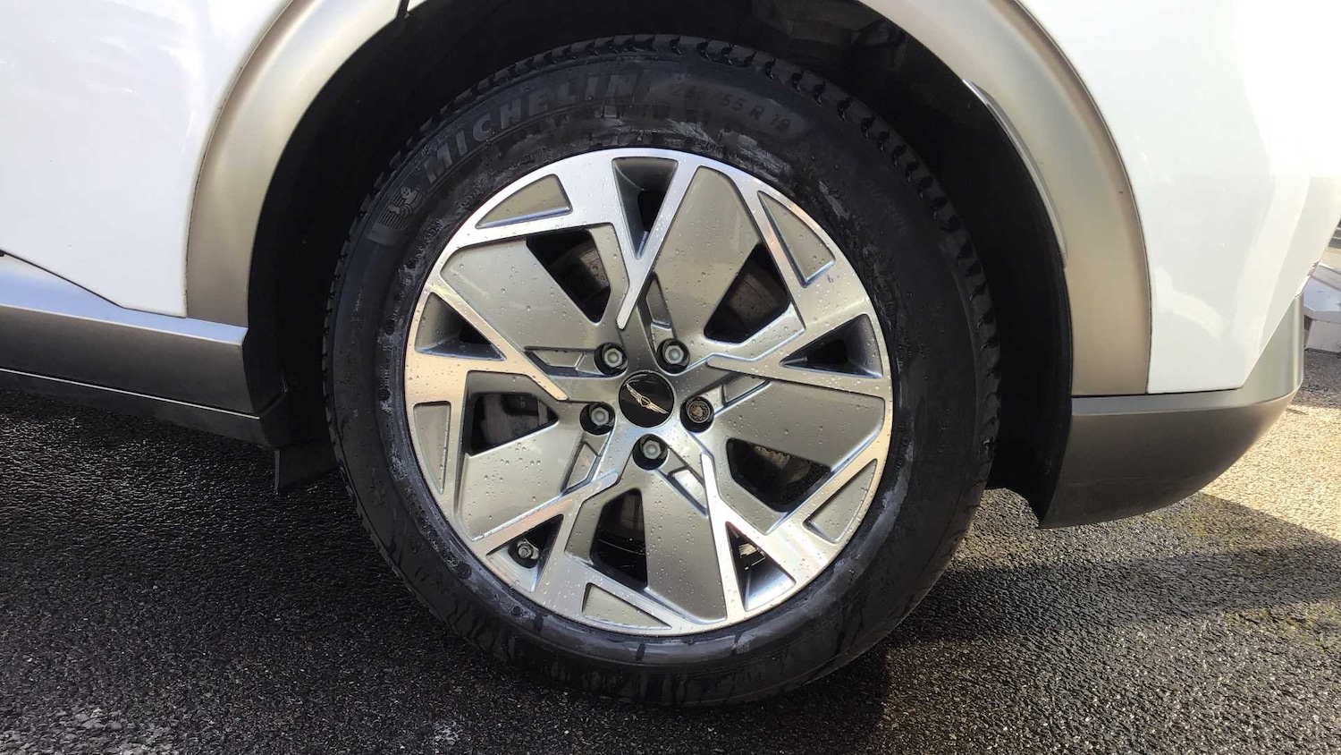 Used Genesis GV60 2023 for sale - 78052322: Photo 9