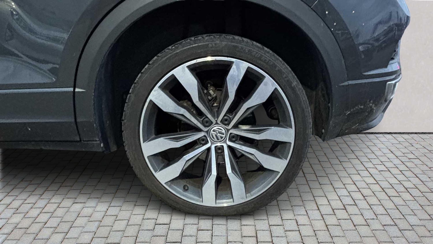 Used Volkswagen T-Roc 2019 for sale - 76902444: Photo 6