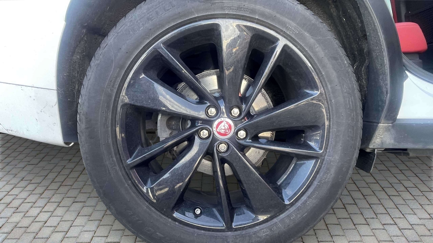 Used Jaguar F-Pace for sale - 78216342: Photo 4