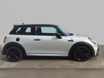 Used MINI Hatch 2021 for sale - 75812268: Photo