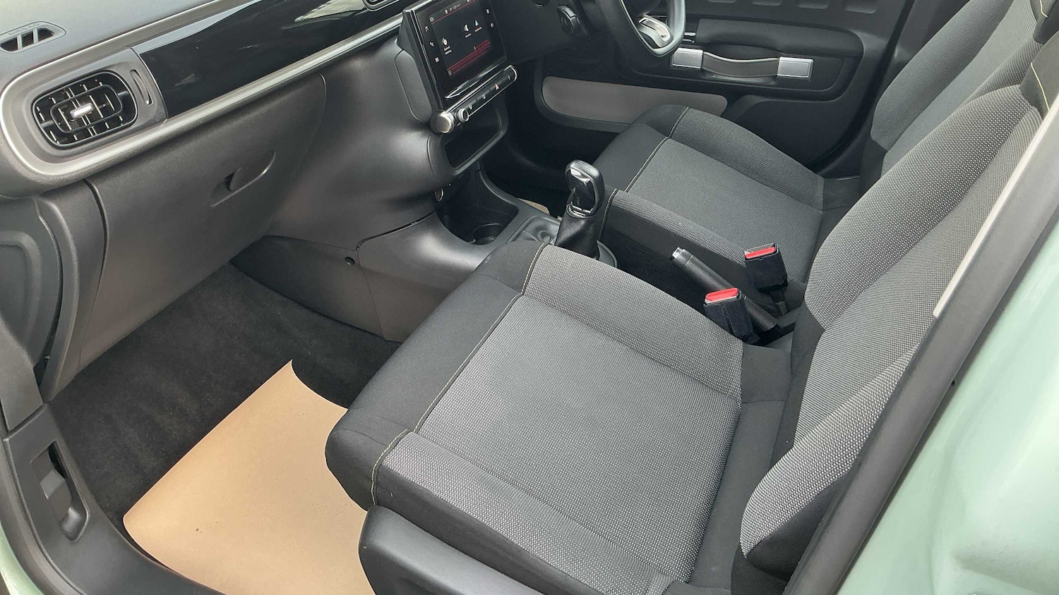 Used Citroen C3 2018 for sale - 76553265: Photo 17