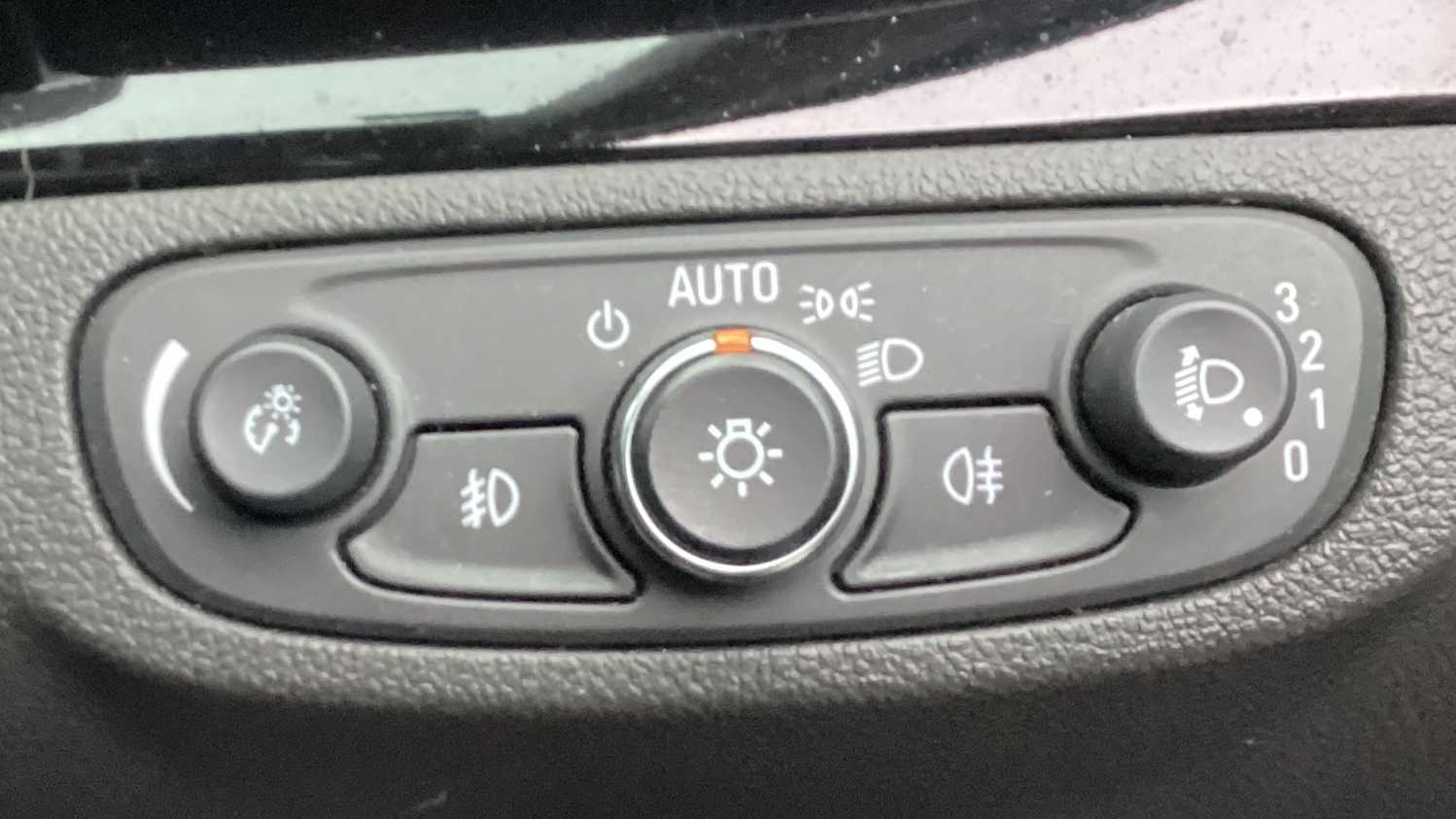 Used Vauxhall Mokka X 2018 for sale - 77913705: Photo 21