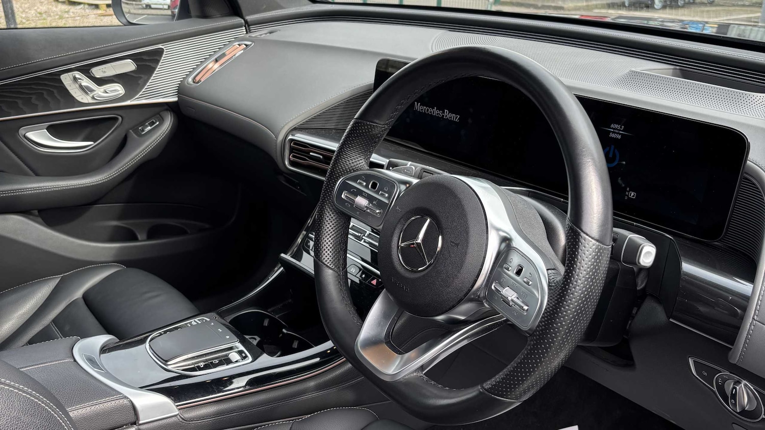 Used Mercedes-Benz EQC 2022 for sale - 77827544: Photo 10