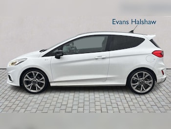 Used Ford Fiesta 2020 for sale - 77699001: Photo