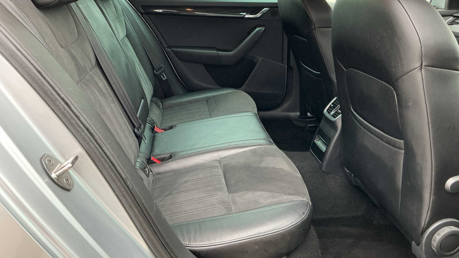 Used Skoda Octavia 2019 for sale - 76286445: Photo 14