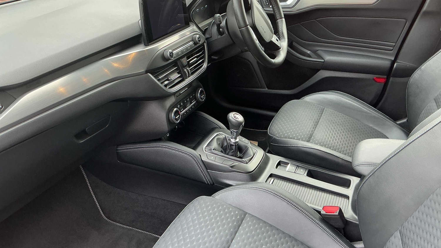 Used Ford Focus 2020 for sale - 76501745: Photo 17