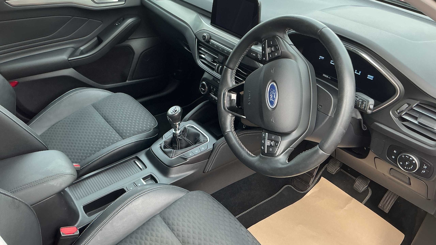 Used Ford Focus 2020 for sale - 76501745: Photo 8