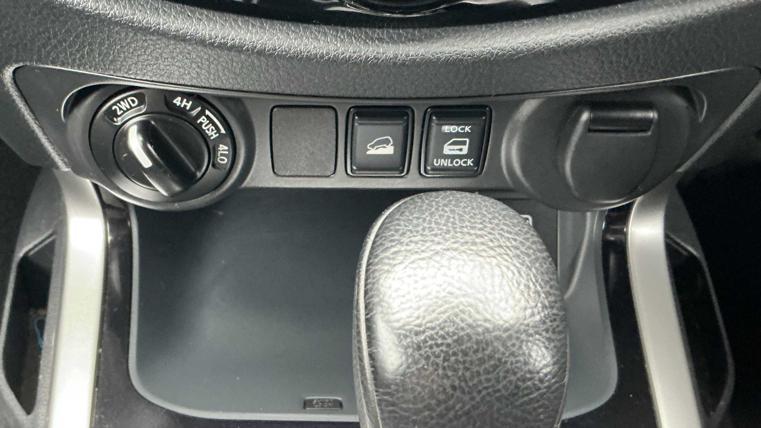 Used Nissan Navara 2020 for sale - 77361325: Photo 19