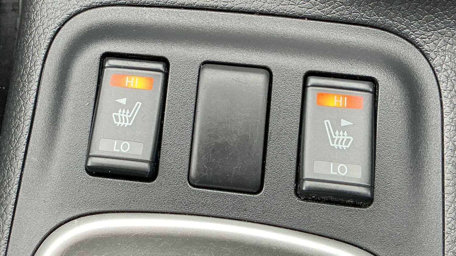 Used Nissan Navara 2020 for sale - 77361325: Photo 20