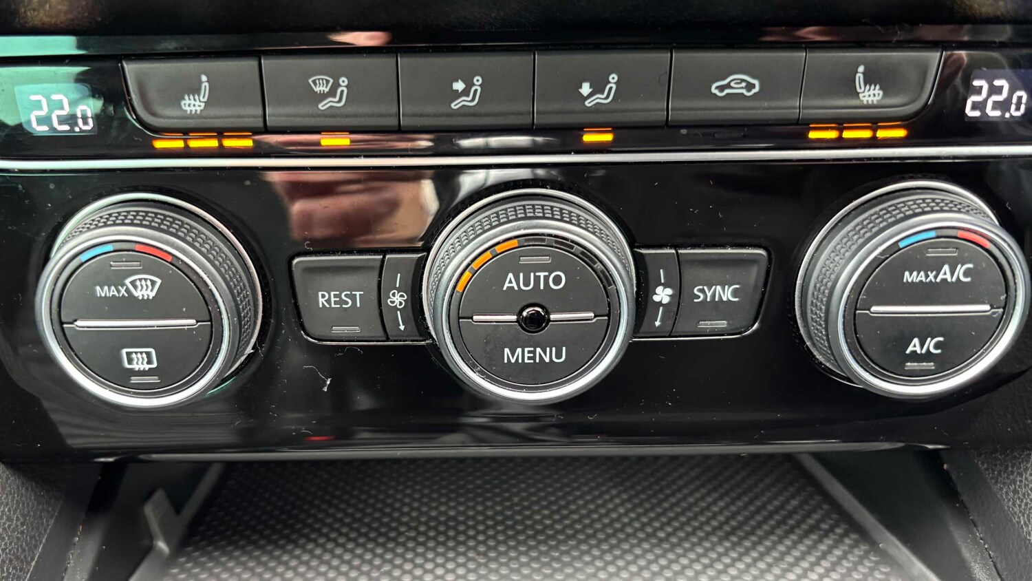 Used Volkswagen Passat 2020 for sale - 78051895: Photo 16