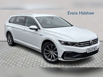 Used Volkswagen Passat 2020 for sale - 78051895: Photo