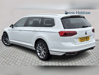 Used Volkswagen Passat 2020 for sale - 78051895: Photo