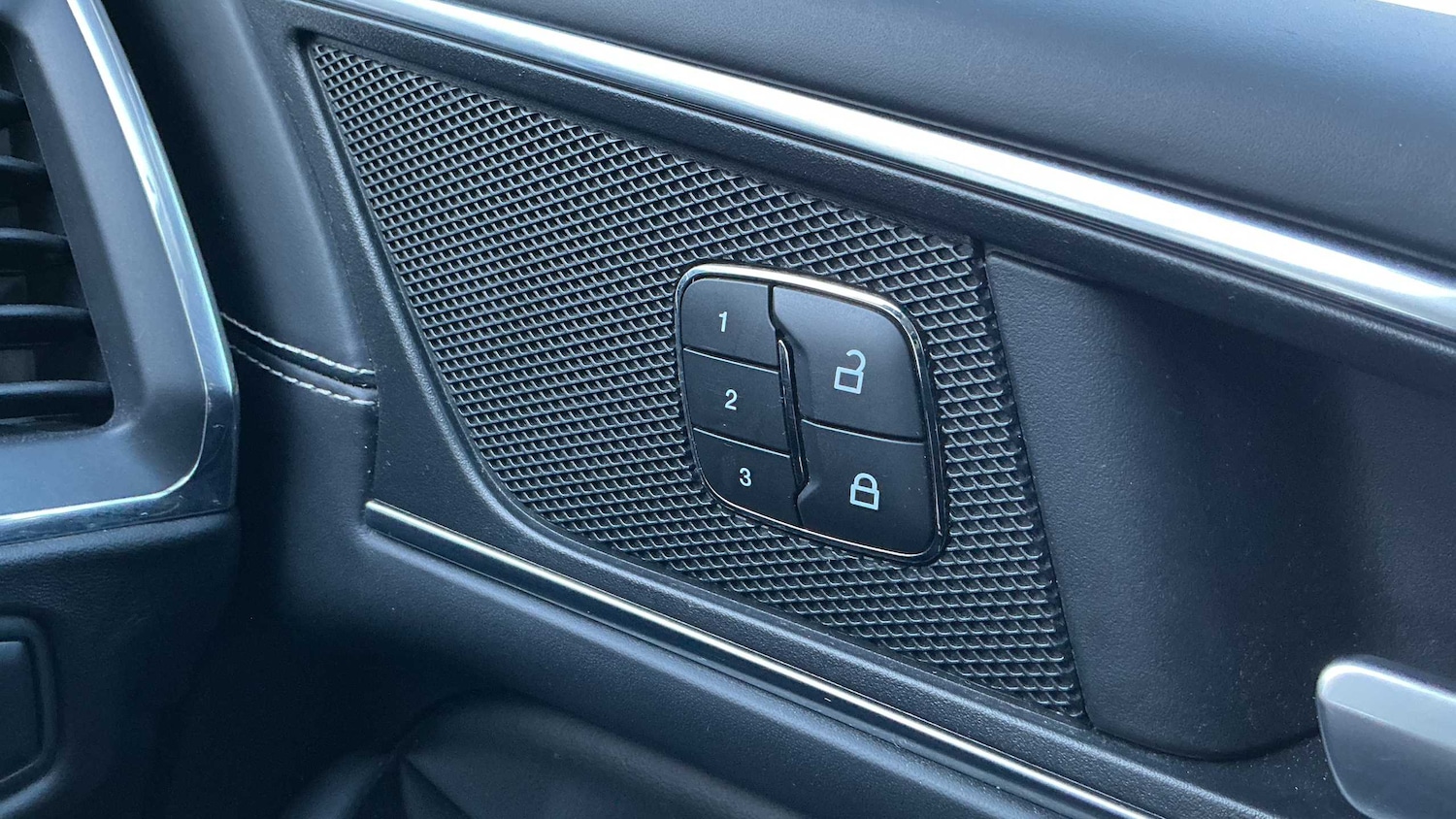 Used Ford S-Max 2020 for sale - 76929091: Photo 22