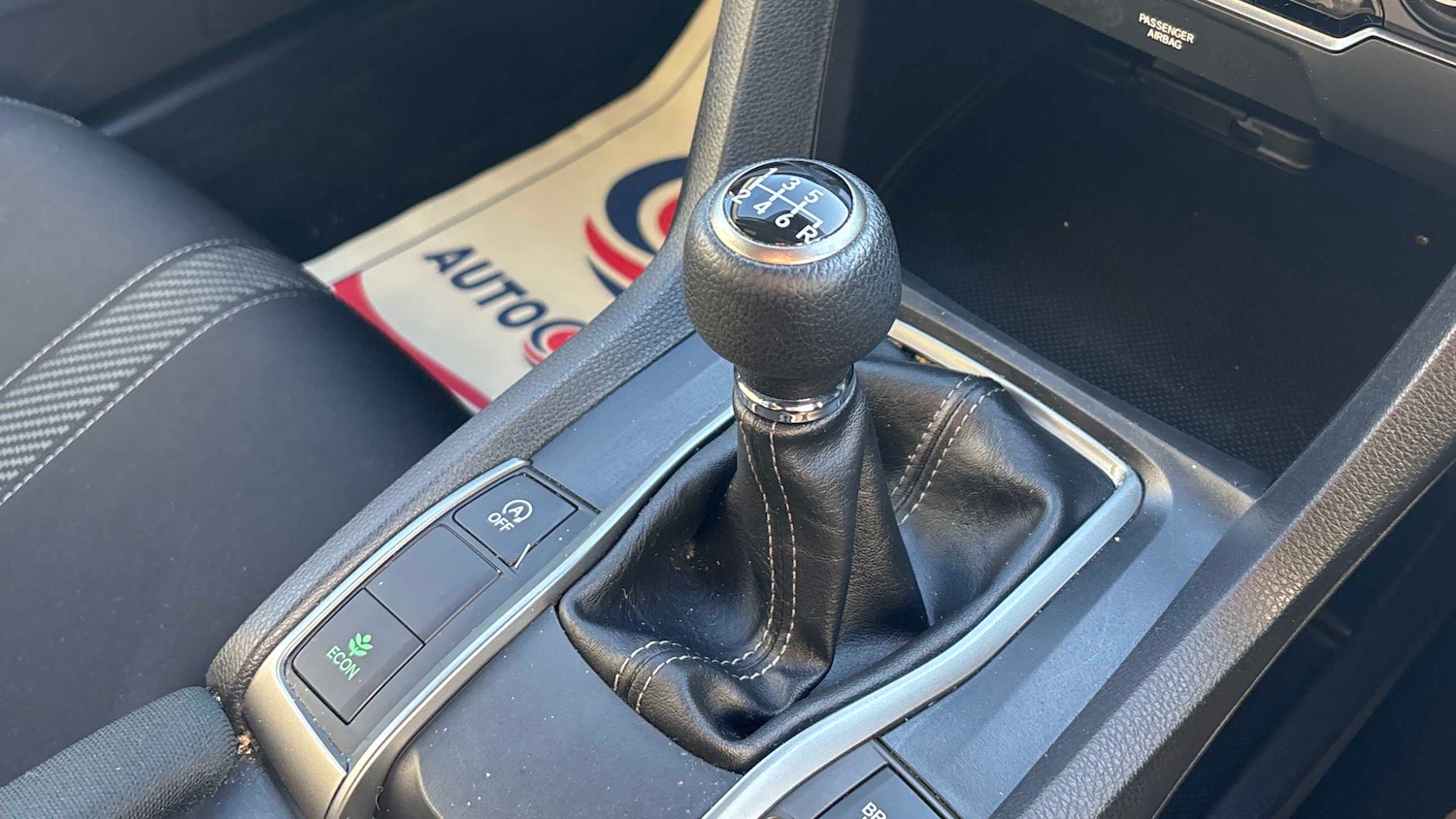 Used Honda Civic 2019 for sale - 76636730: Photo 11