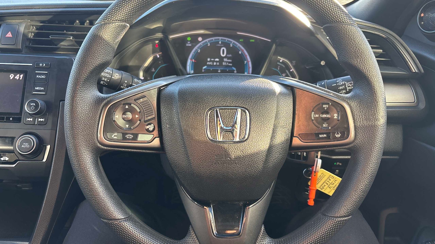 Used Honda Civic 2019 for sale - 76636730: Photo 12