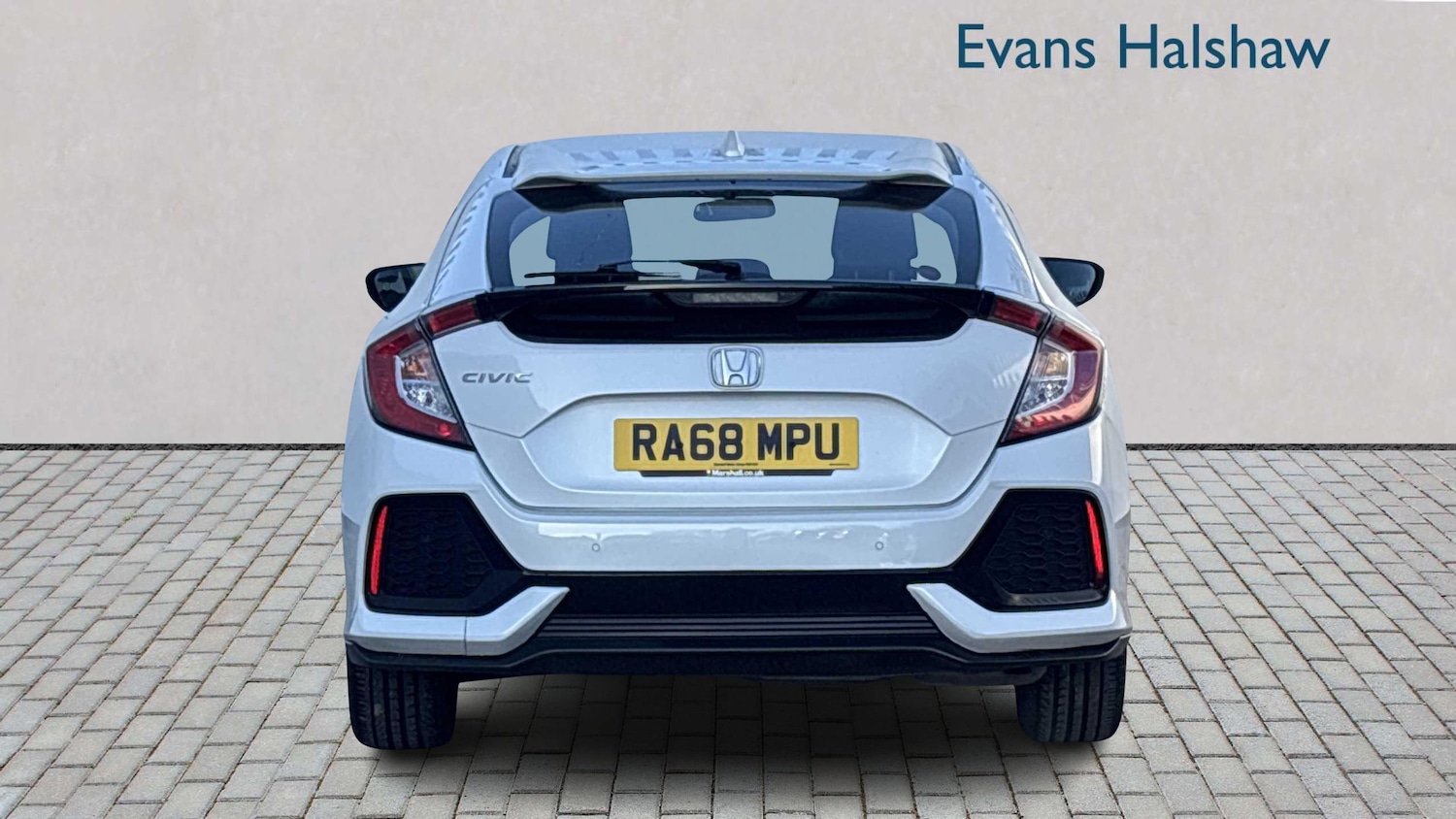 Used Honda Civic 2019 for sale - 76636730: Photo 6