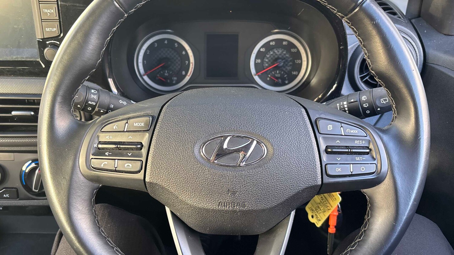 Used Hyundai i10 2022 for sale - 76827644: Photo 11