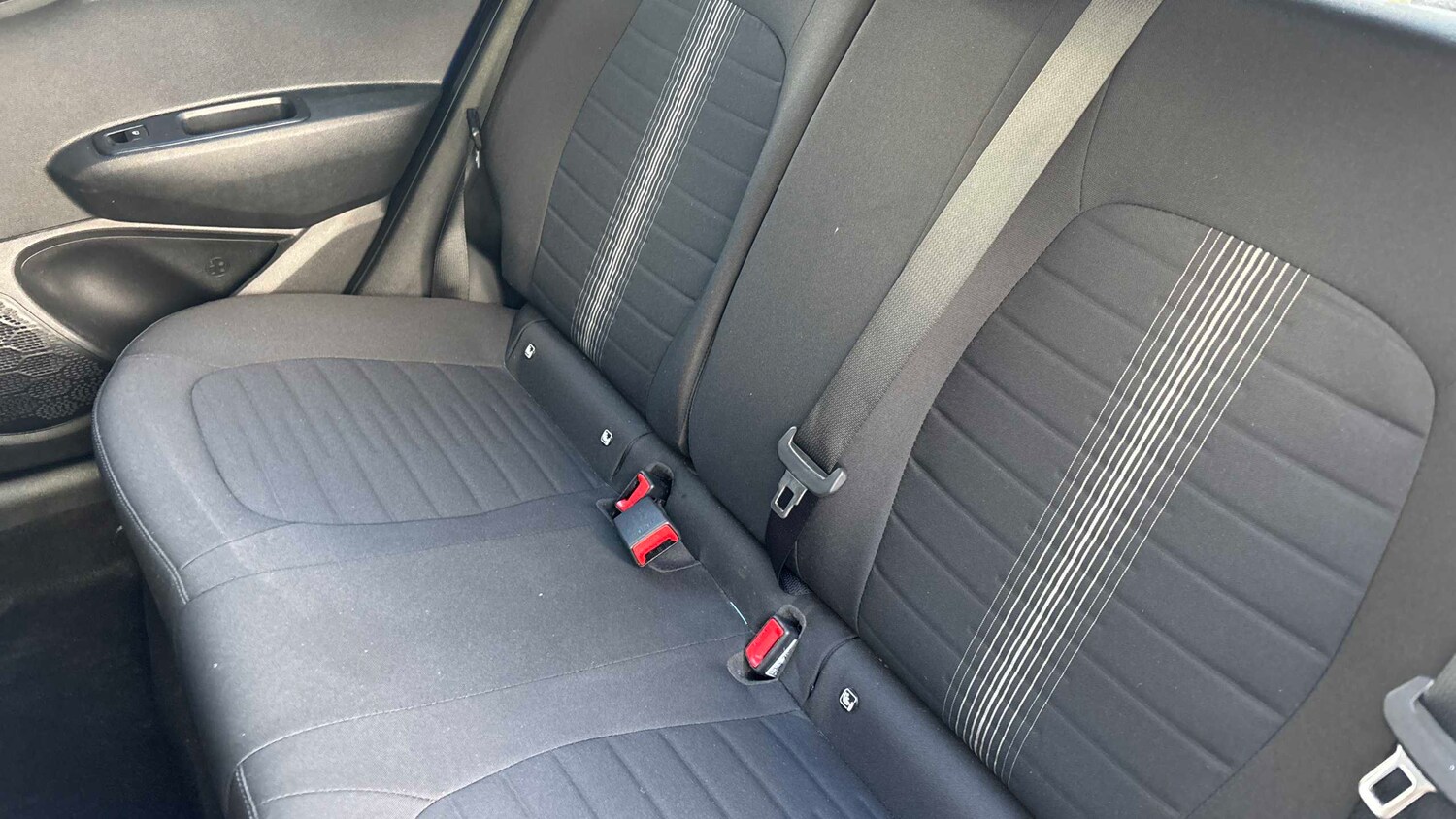 Used Hyundai i10 2022 for sale - 76827644: Photo 17