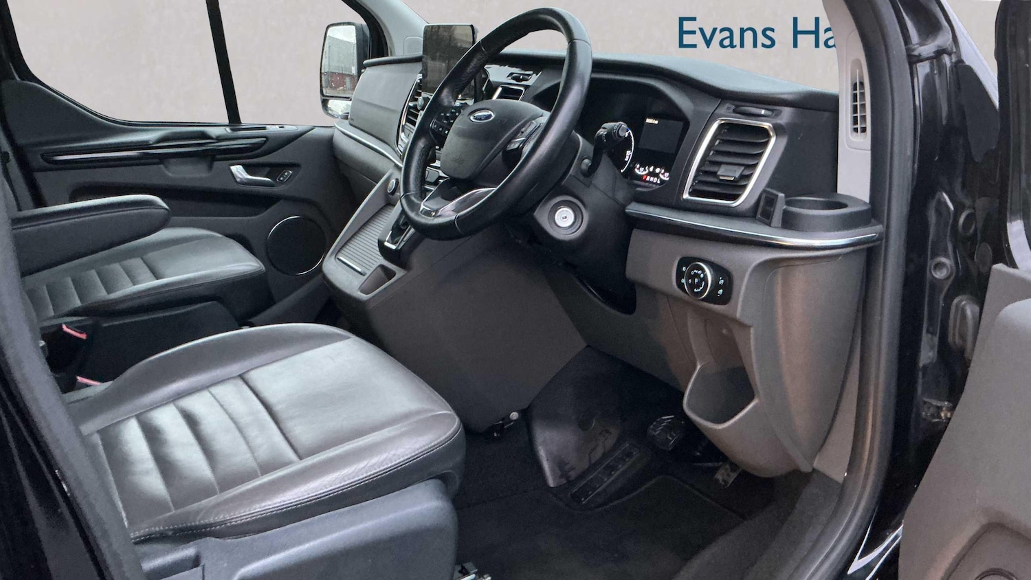 Used Ford Tourneo Custom 2021 for sale - 77361293: Photo 17