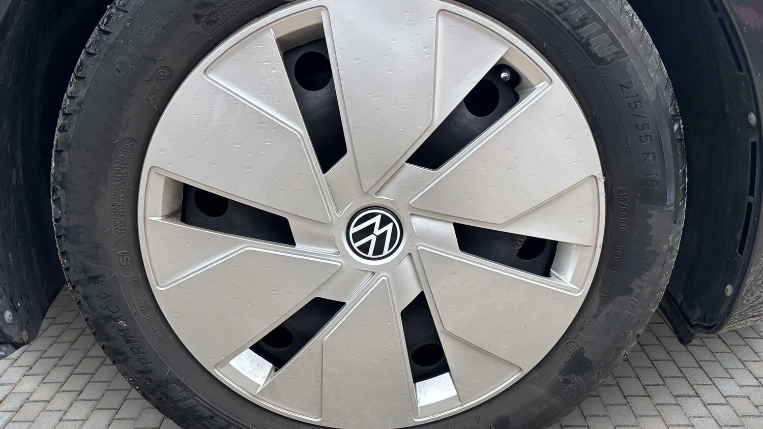 Used Volkswagen ID.3 2021 for sale - 77316507: Photo 6