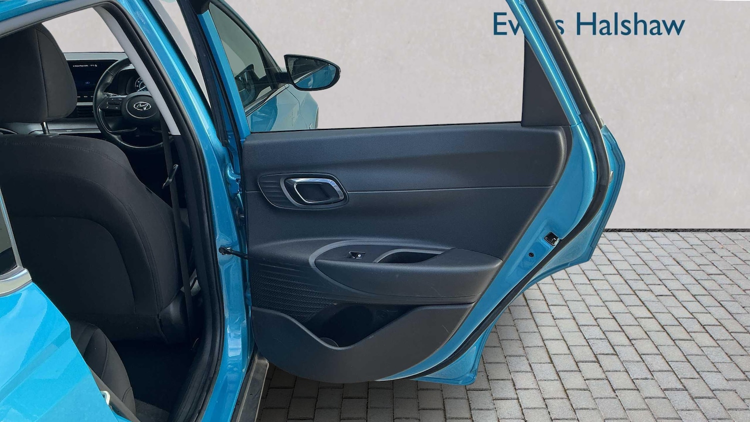 Used Hyundai BAYON 2022 for sale - 76218235: Photo 18