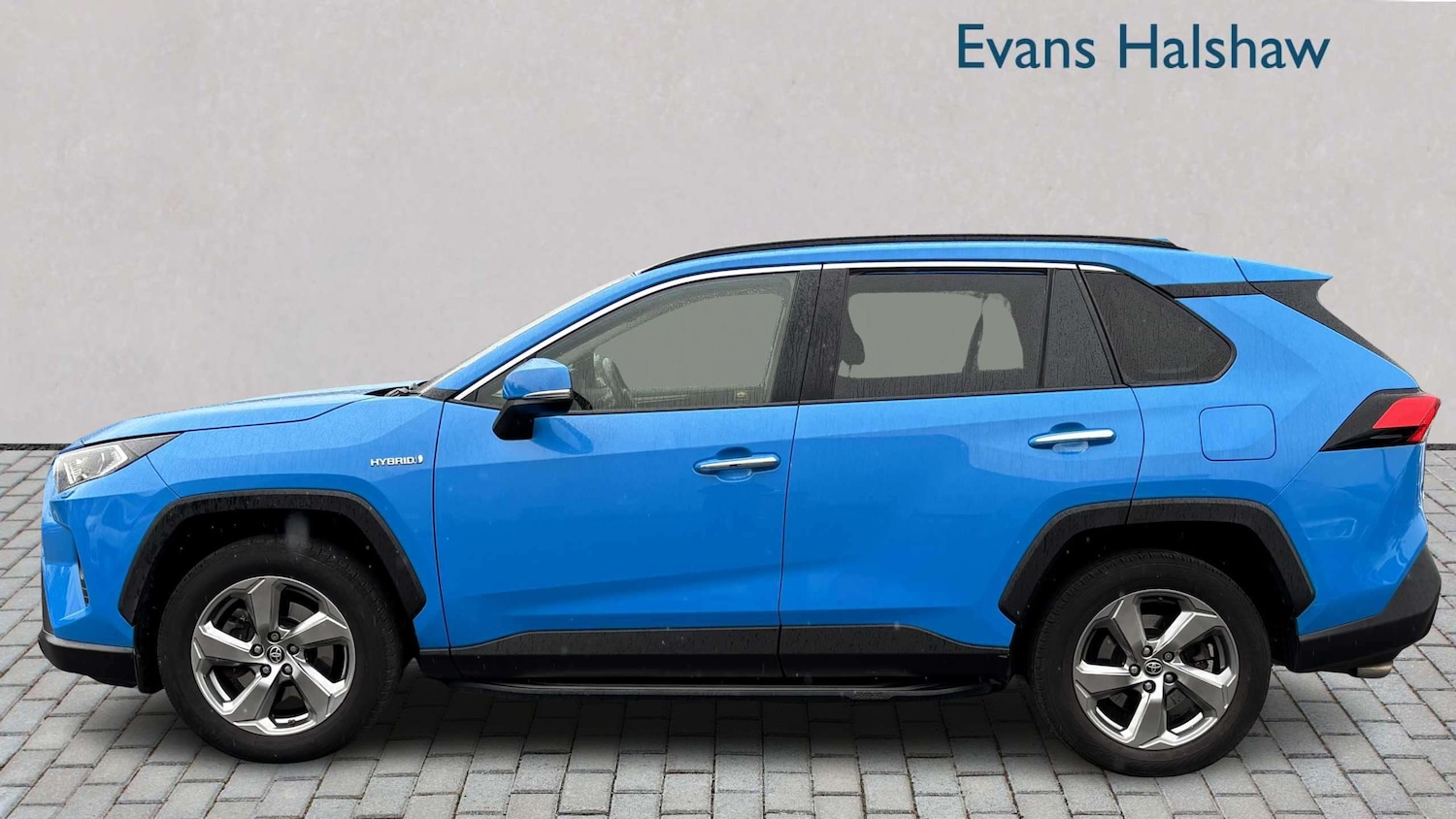 Used Toyota RAV4 2020 for sale - 78208822: Photo 4