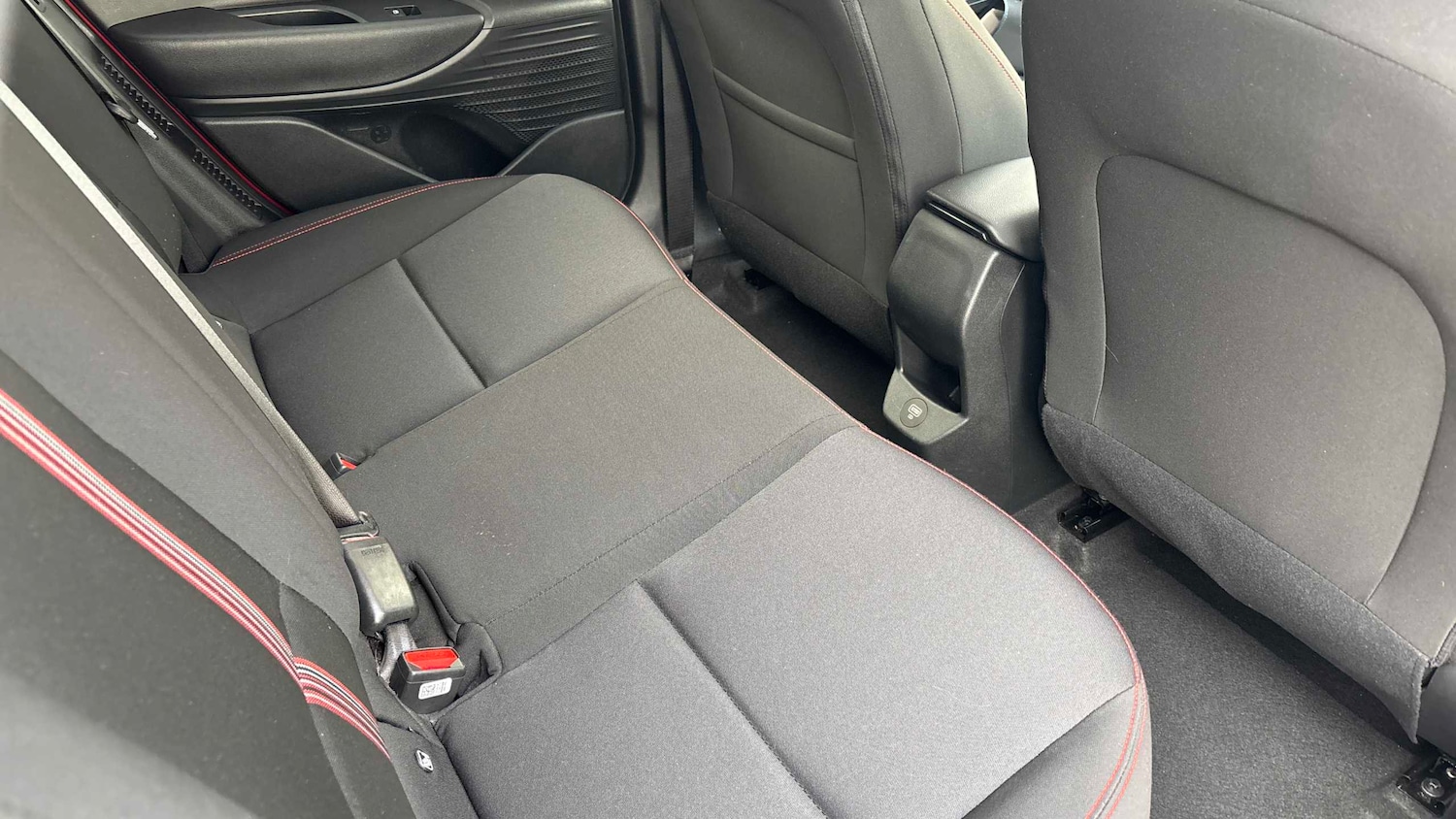 Used Hyundai i20 2024 for sale - 76705001: Photo 15