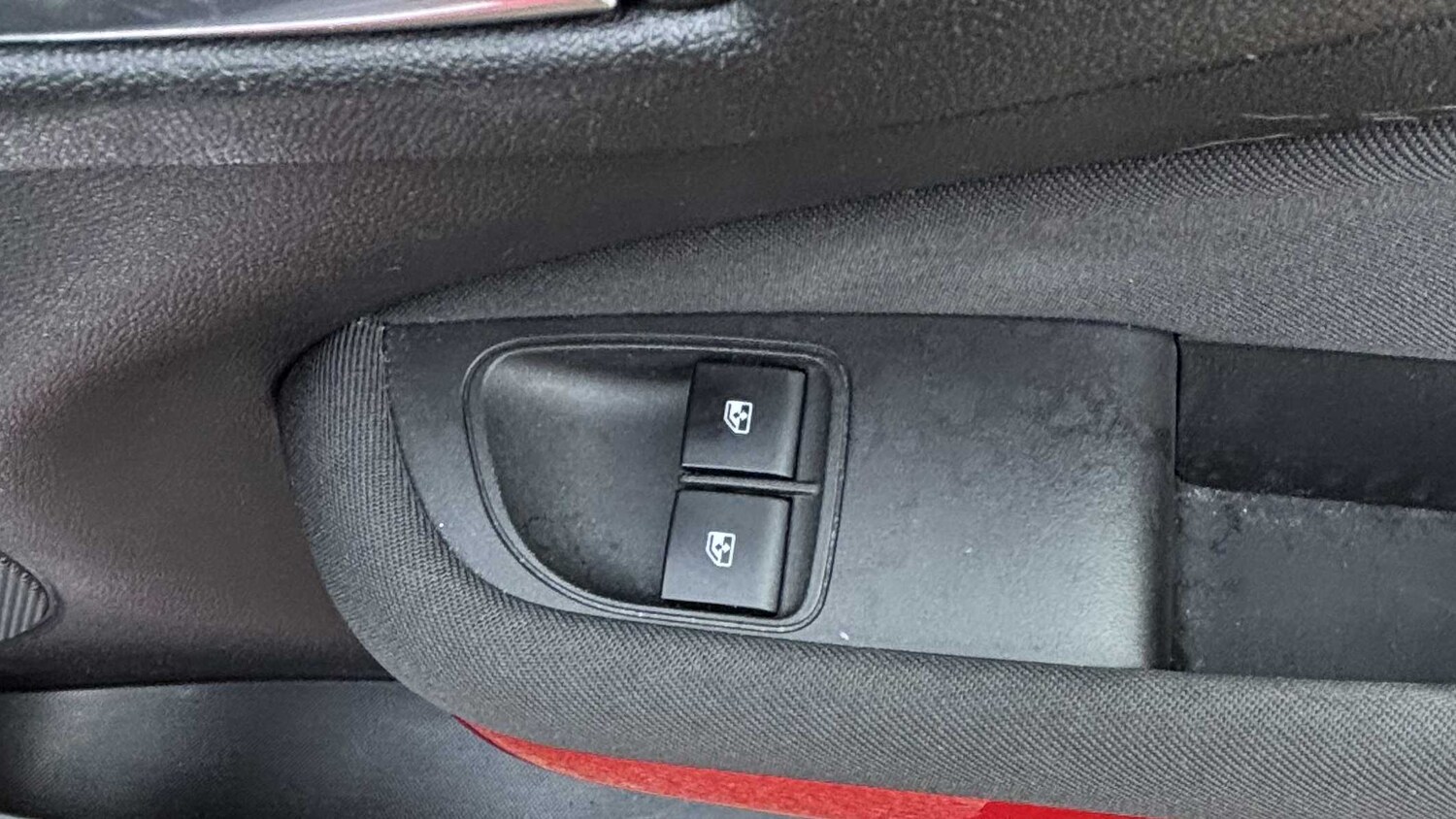 Used Vauxhall ADAM 2015 for sale - 77347978: Photo 14