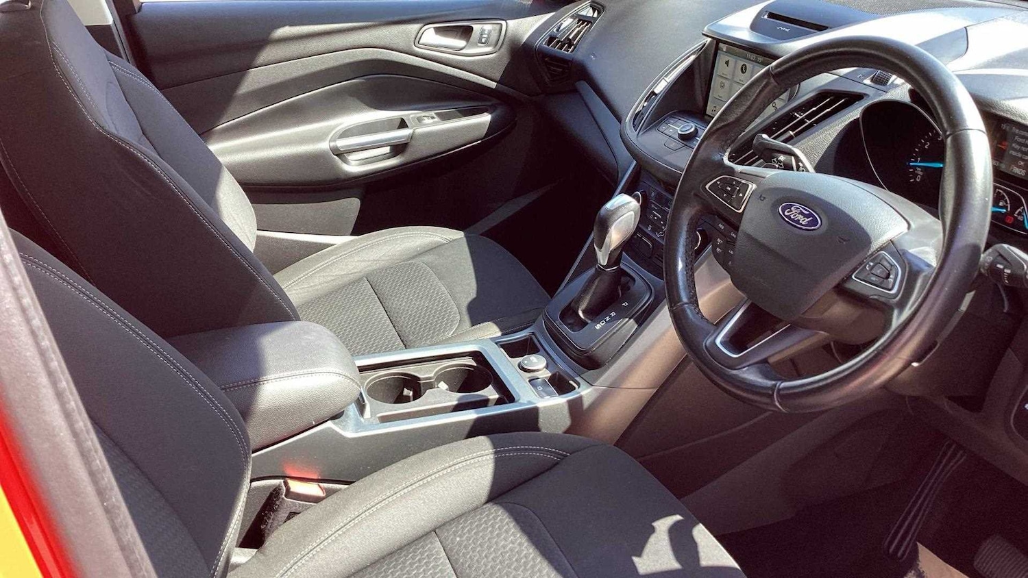 Used Ford Kuga 2017 for sale - 76564335: Photo 13