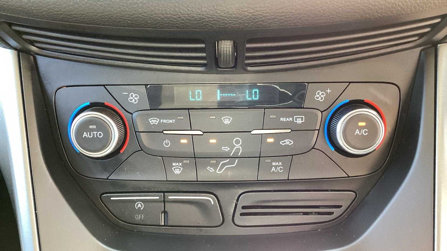 Used Ford Kuga 2017 for sale - 76564335: Photo 21