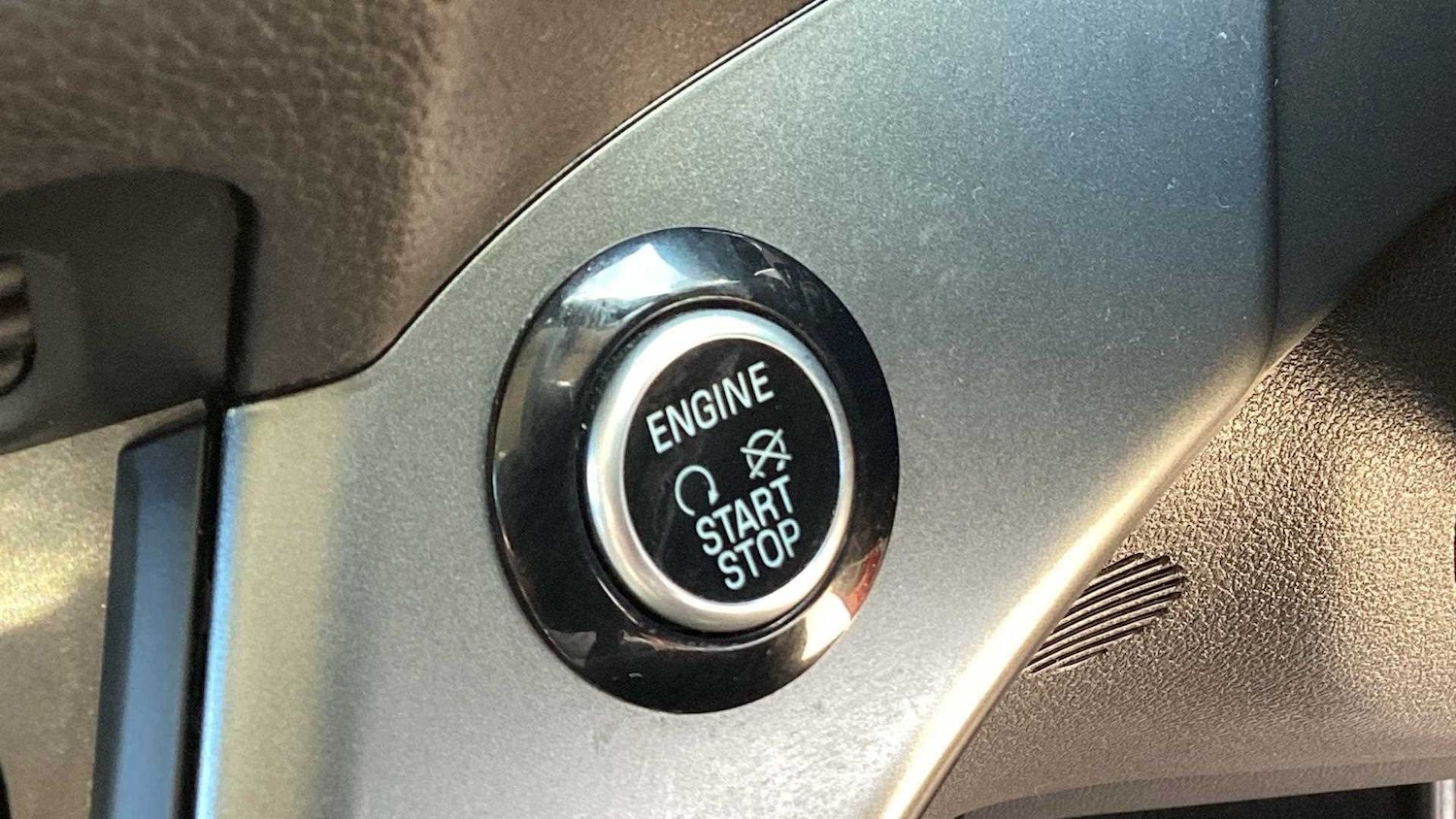 Used Ford Kuga 2017 for sale - 76564335: Photo 24