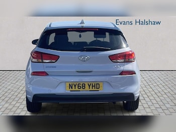 Used Hyundai i30 2019 for sale - 78857210: Photo