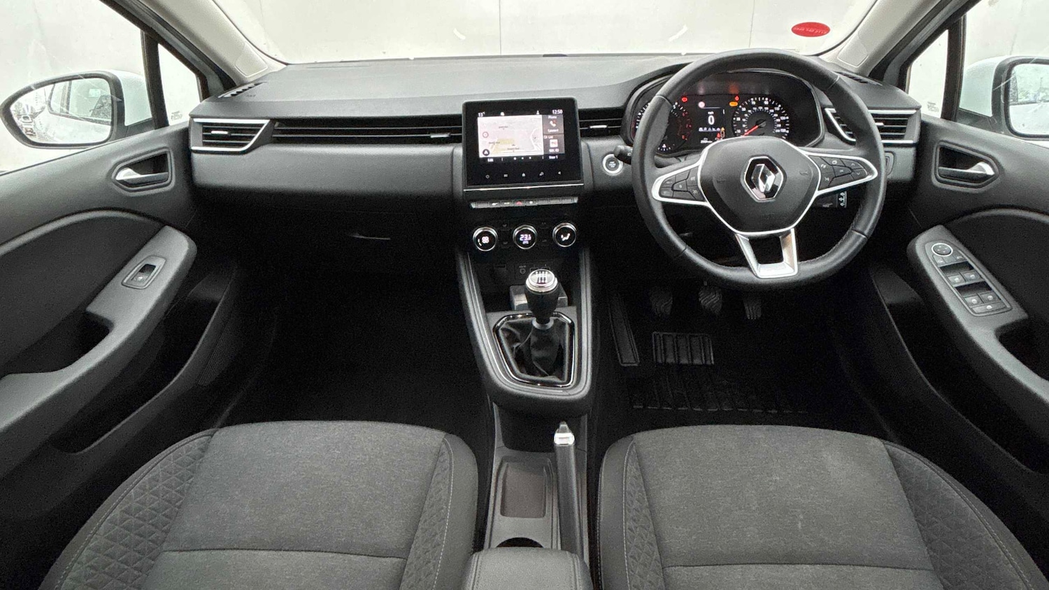 Used Renault Clio 2022 for sale - 76624719: Photo 15