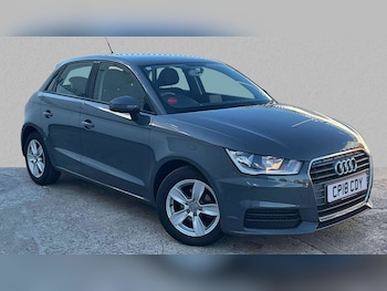 Used Audi A1 2018 for sale - 76087950: Photo