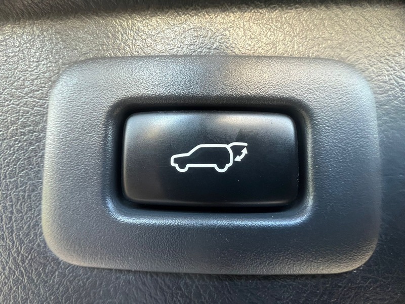 Used Toyota Vellfire 2010 for sale - 77166062: Photo 17