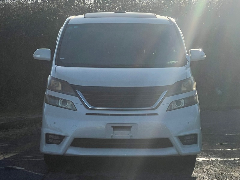 Used Toyota Vellfire 2010 for sale - 77166062: Photo 2